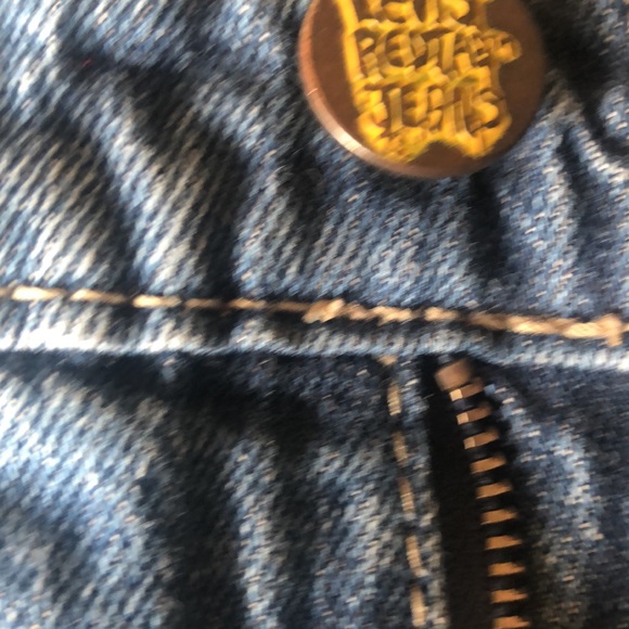 Boys Levi’s jeans - Picture 3 of 5